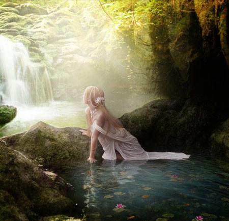 Коллаж «Девушка у водопада»
